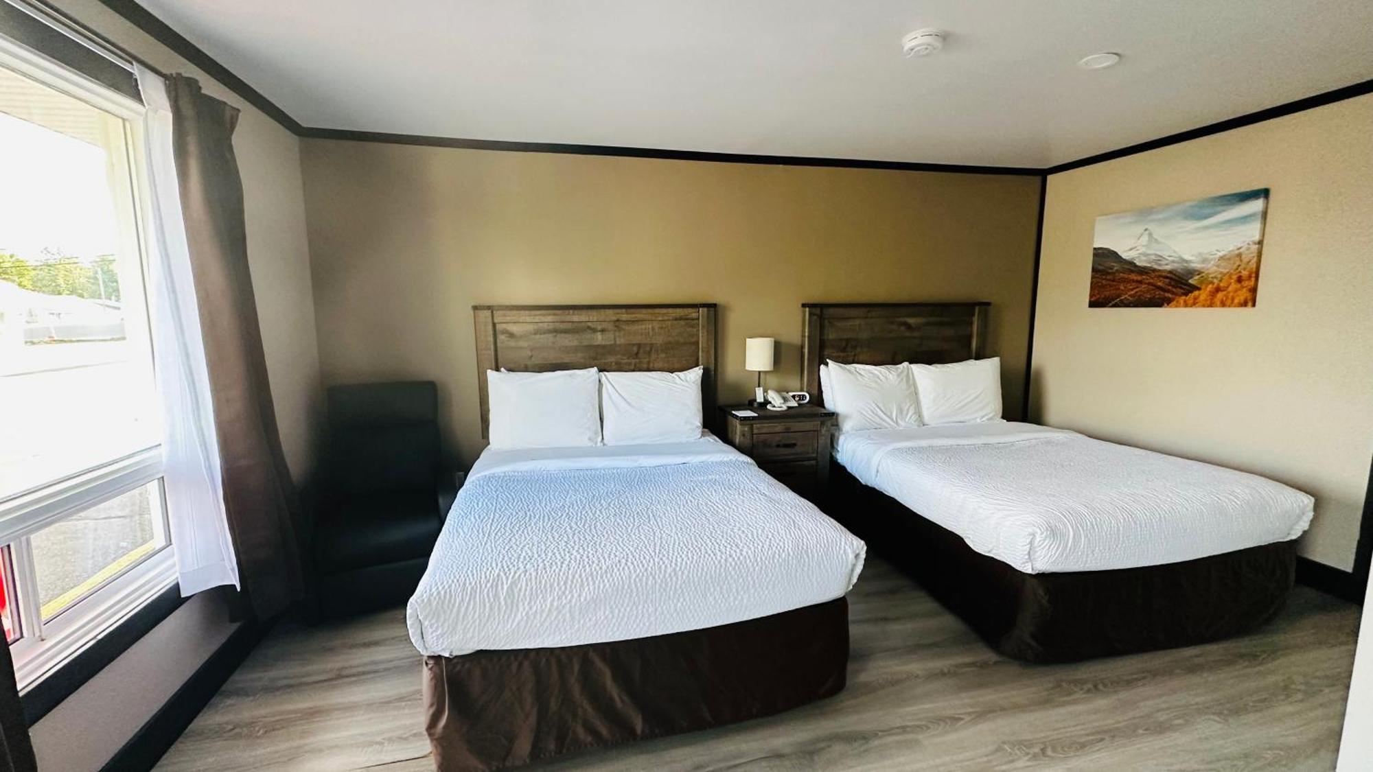 Motel 7 Inn & Suites Beresford Екстериор снимка